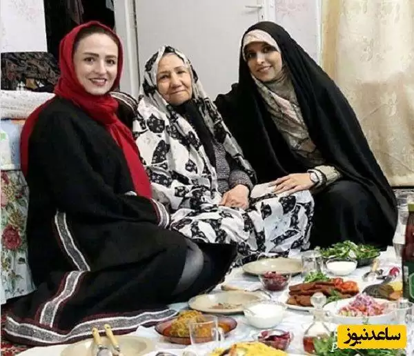 چیدمان سفره غذای رنگی و خوشمزه گلاره عباسی و مادرش برای مژده لواسانی در خانه دلنشین و ساده شان+عکس  -  سنگ تمام خانم بازیگر به عنوان میزبان!