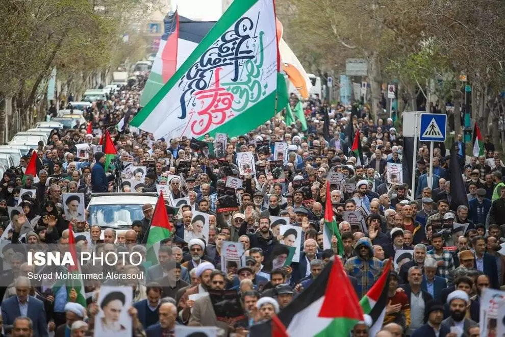 تصاویر - راهپیمایی حمایت از غزه در مشهد و اصفهان