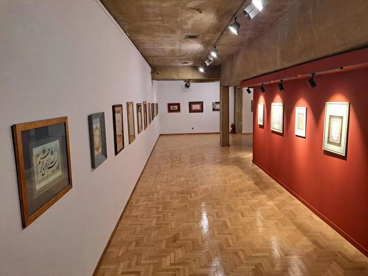 نمایشگاه تخصصی هنرهای قرآنی، (روایت باران) در فرهنگسرای نیاوران گشایش یافت