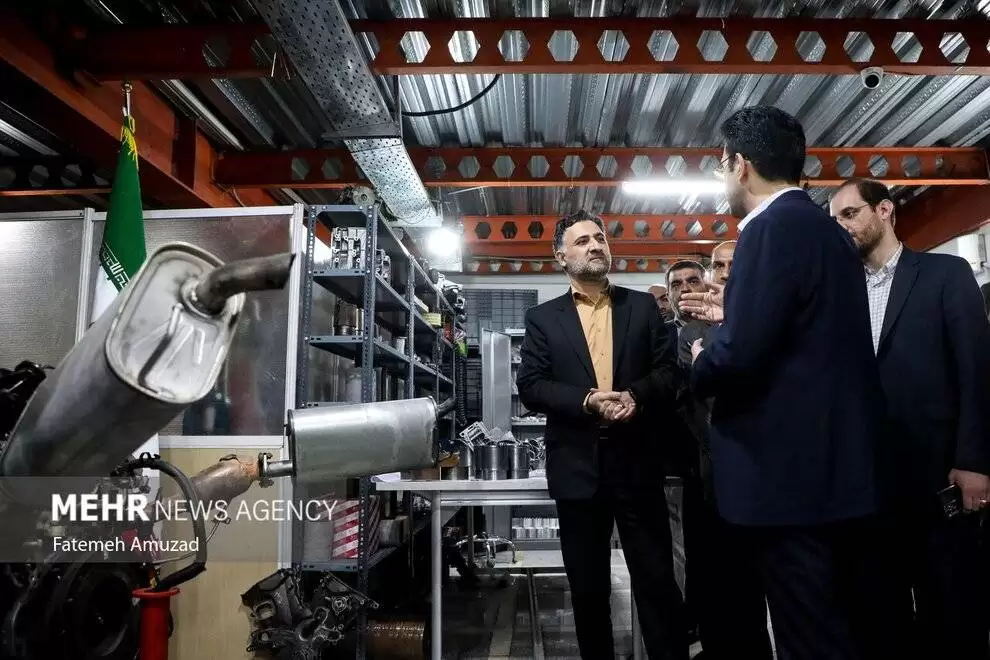 تصاویر - رونمایی از موتور شش سیلندر ساخت ایران