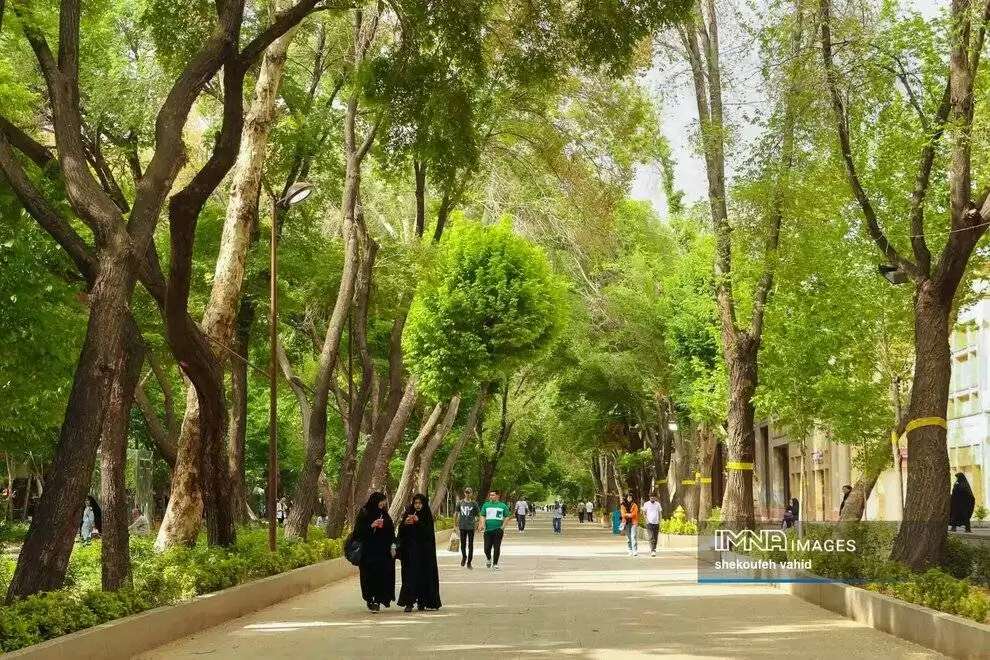 تصاویر - بهشت اردیبهشت اصفهان