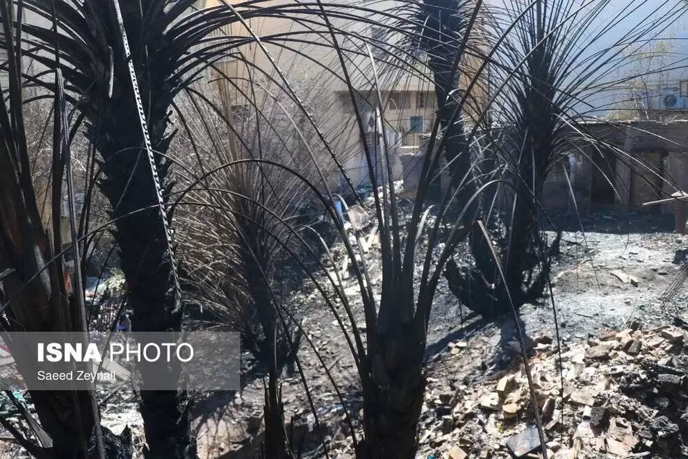 تصاویر - آتش سوزی در بازار مرکزی بندرعباس