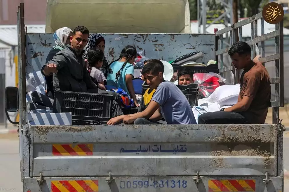 تصاویر - فرار ساکنان رفح در پی تهدیدات و حملات اسرائیل