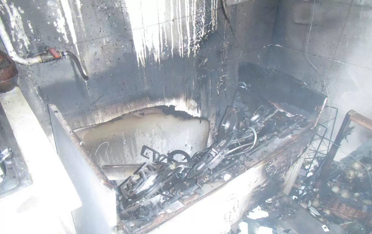 انفجار ناگوار یک خانه در رشت  -  3 زن و مرد سوختند + عکس