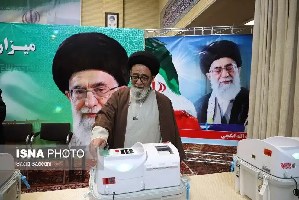 تصاویر - مرحله دوم انتخابات مجلس شورای اسلامی