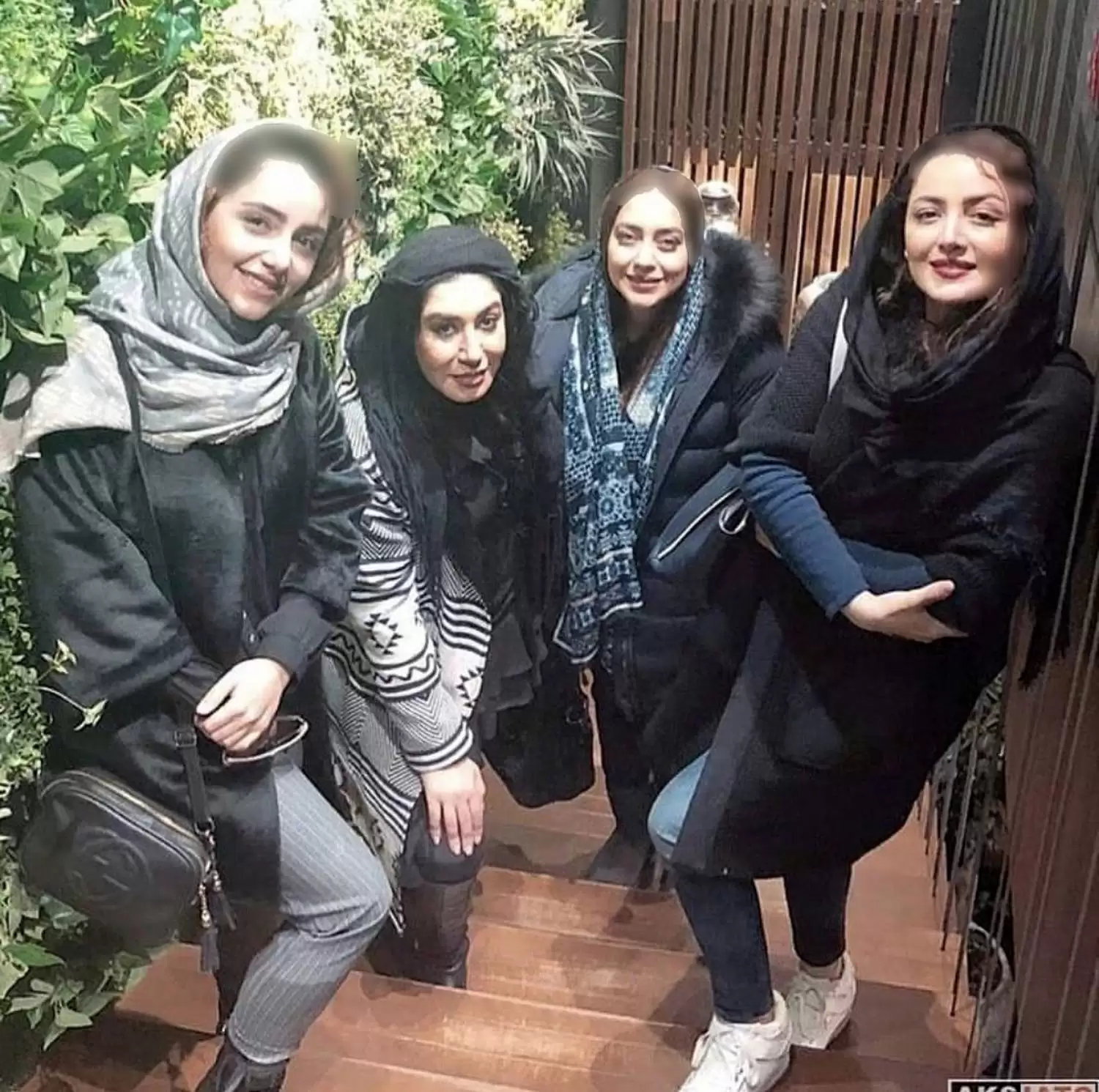 زیبایی خیره کننده  (سیتا) سریال مسافری از هند در واقعیت !  -  شیلا خداداد مادر جذابترین خانواده ایرانی ! + تصاویر