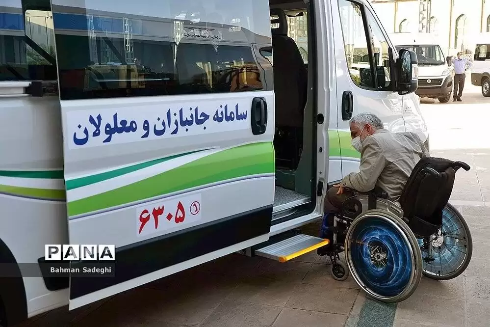 سخت ترین کار، کمترین حقوق -  کارکنان بهزیستی با داوطلبان امور خیریه  اشتباه گرفته شده اند