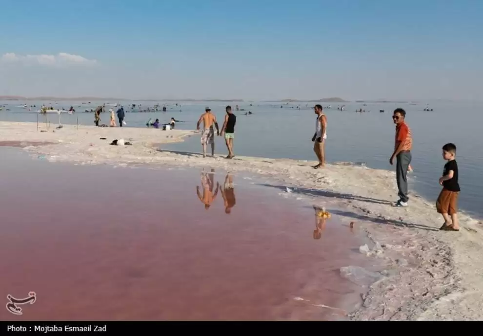 تصاویر - مسافران تابستانی دریاچه ارومیه