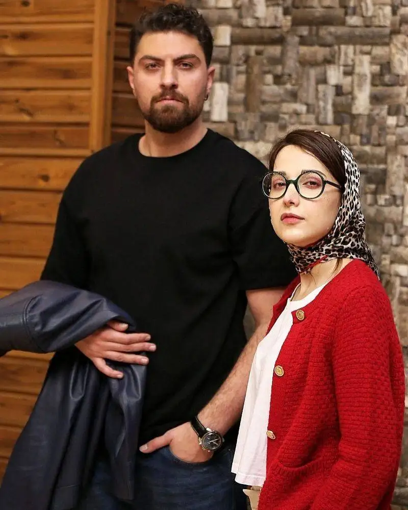 بیوگرافی کامل روشنک گرامی، زندگی شخصی و ماجرای نجاتش از دست تهیه کننده توسط رضا عطاران + عکس