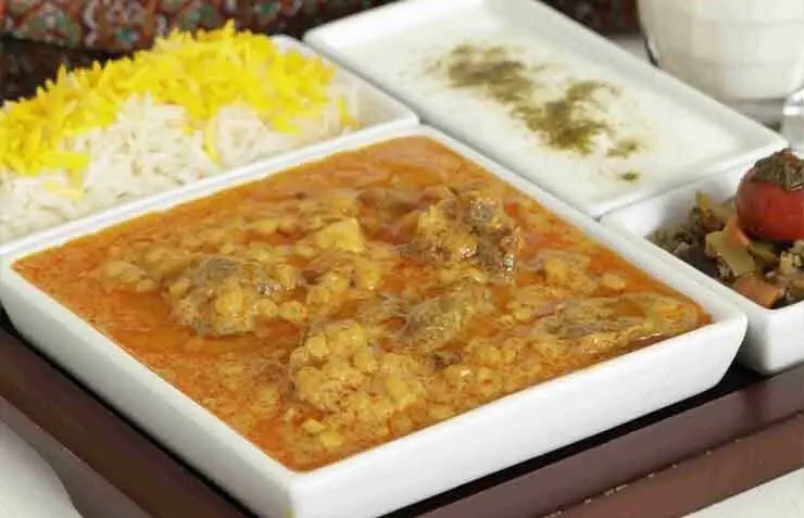 درست کردن خورش دوغ پای ؛یکی از بهترین غذاهای اصیل زاهدان