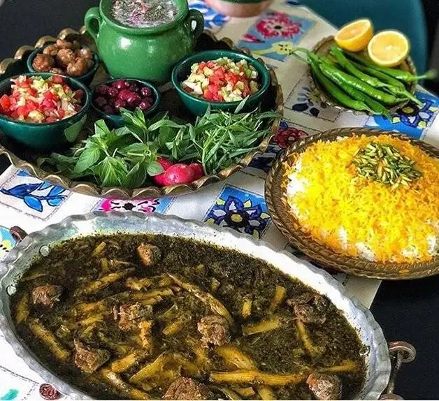 درست کردن خورشت کنگر کوهی متفاوت و لذیذ مناسب فصل بهار
