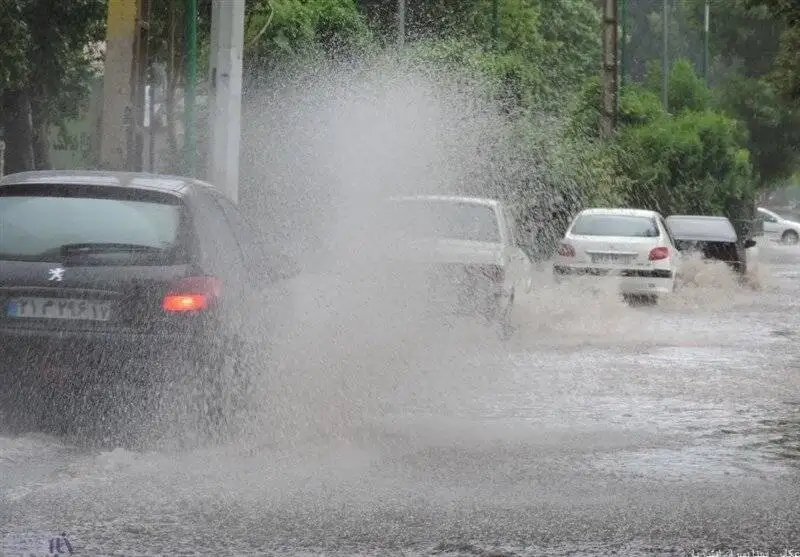 ویدیو  -  تصویر بی نظیر از لحظه ورود توده سنگین بارشی به بوکان
