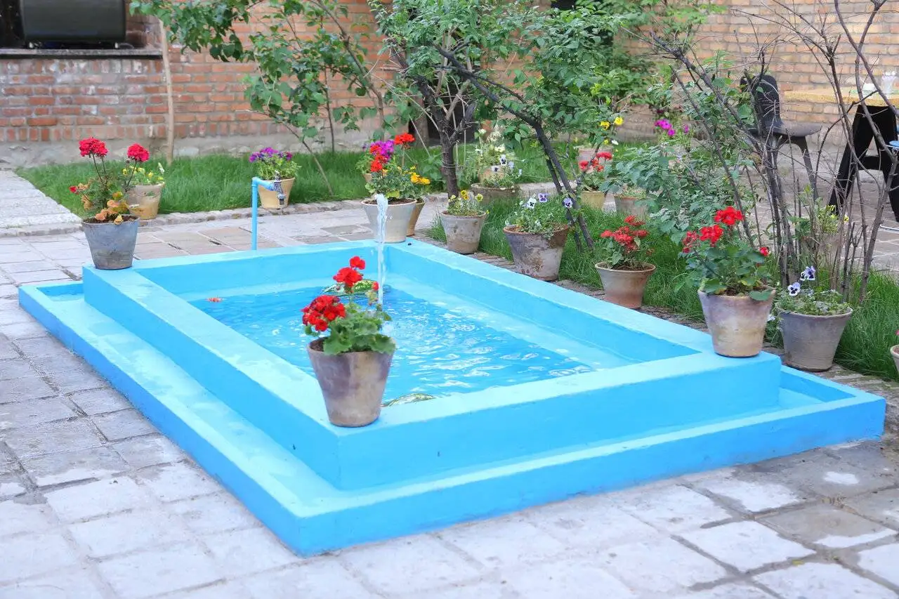 شما هم به خانه سیمین و جلال دعوتید