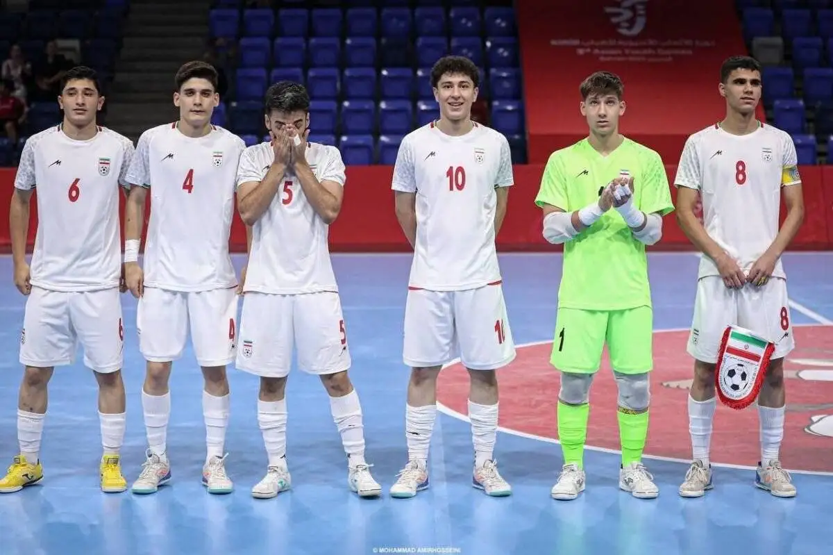 جملات توهین آمیز گزارشگر افغان در بازی با ایران؛ اگر گارد امنیتی نبود بازیکنان ایران را ...