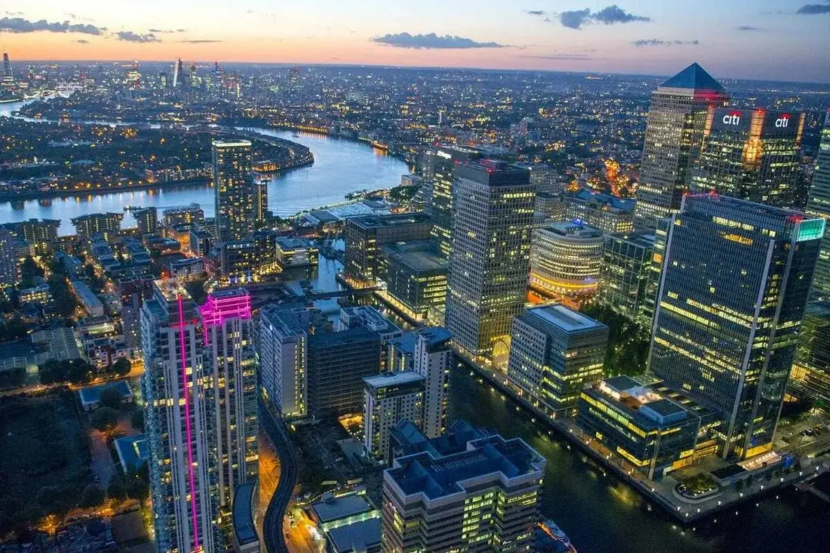 فرمول جهانی برای آسمان آبی  -  پایتخت هایی که روزی در دود غرق بودند اما امروز به آسمان آبی دست یافته اند