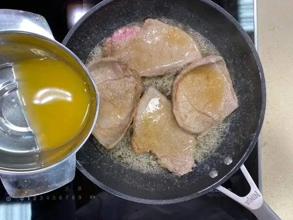  اسکالوپینه پرتقالی ؛ غذایی ساده ، سبک ، شیک برای میزهای خاص