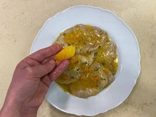  اسکالوپینه پرتقالی ؛ غذایی ساده ، سبک ، شیک برای میزهای خاص