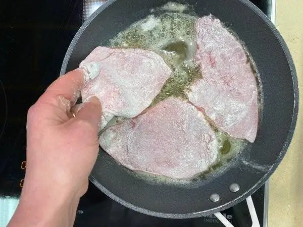  اسکالوپینه پرتقالی ؛ غذایی ساده ، سبک ، شیک برای میزهای خاص