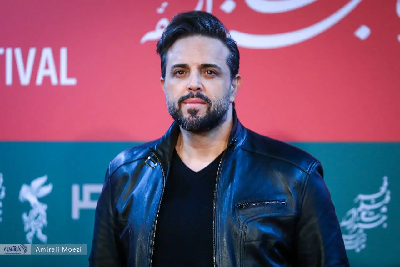 تصاویر  -  از بغض و ناراحتی تا ماجرای کاهش وزن آقای بازیگر؛ فتوکال و جلسه خبری فیلم سینمایی (پل) در جشنواره فجر