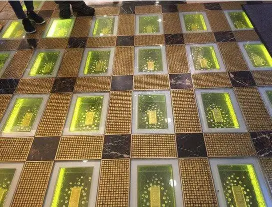 79 کیلوگرم شمش طلا از کف این هتل کنده شد؛ جزئیات ماجرا  -   تصاویر