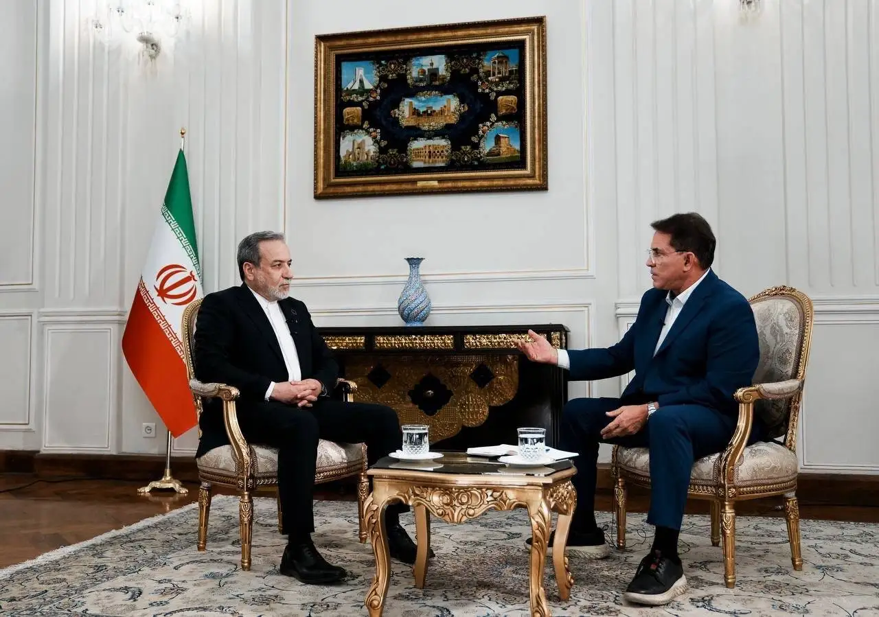 عراقچی به راشاتودی: من مرد جنگ نیستم - می توانیم به توافقی بهتر از توافق اوباما یا برجام برسیم -  ما به یک تضمین نیاز داریم -  به تیمم دستور داده ام که...