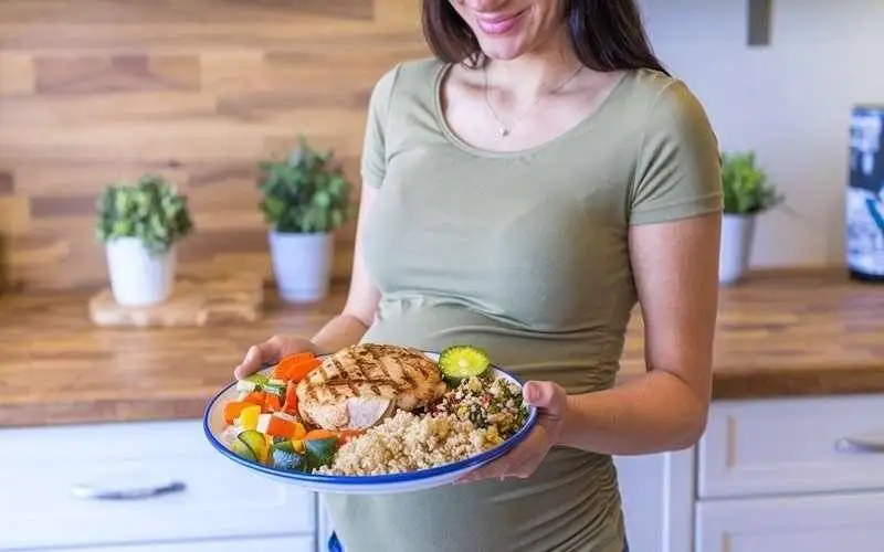 راز داشتن حاملگی بی خطر؛ چند کیلو اضافه وزن در بارداری مجاز است؟