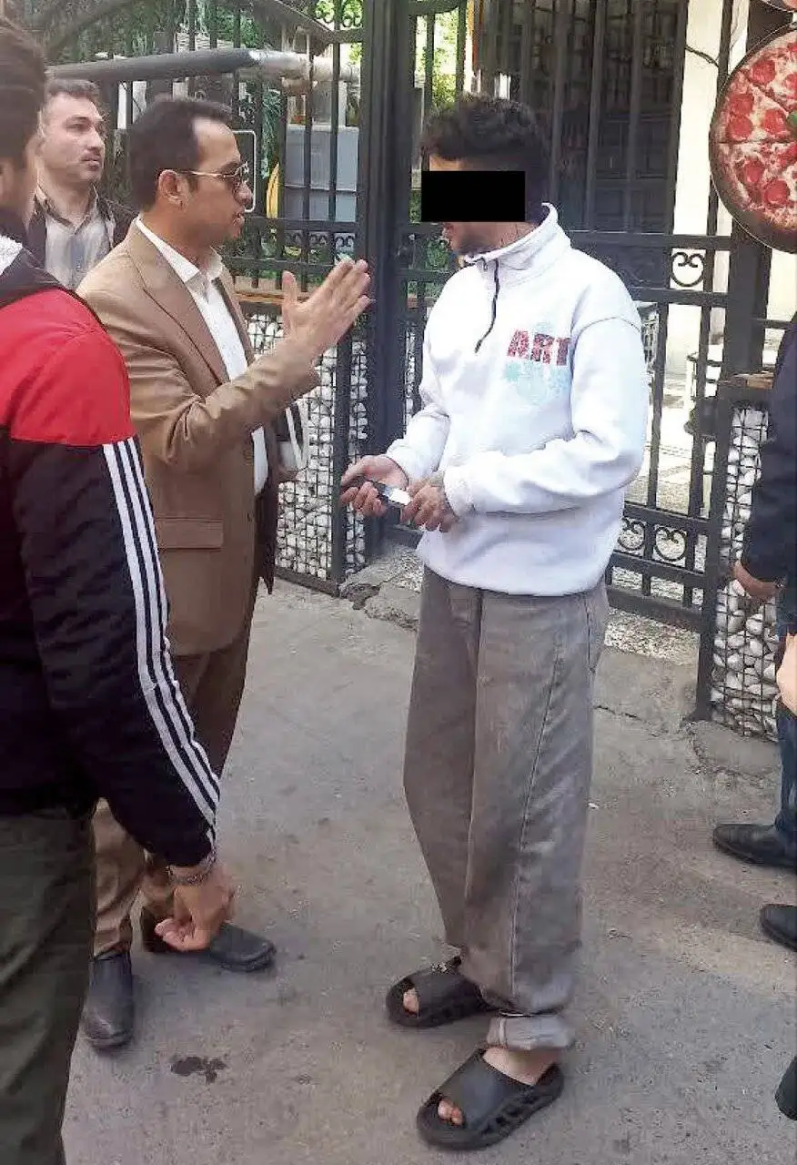 آدمکشی پسر جنوبی در مشهد  -  خالکوبی جالب روی گردن قاتل + عکس