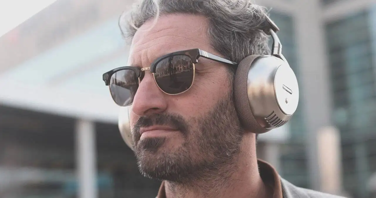 کیفیت استودیو روی گوش  -  th2 هدفونی که های -فای را از نو تعریف می کند