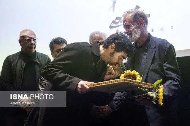 سخنان بهرام افشاری، شهاب حسینی و همایون اسعدیان در یادبود جواد گنجی، از جان باختگان اعتراضات دی ماه