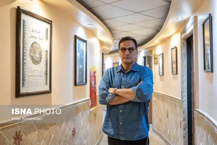 نوبت هنرمندان است که پای تئاتر بایستند  -  روزهای پرشوری را پیش بینی می کنم