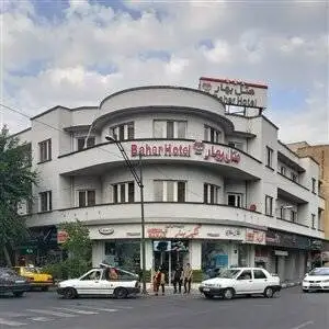 تهران و شروع یک خیزش! - جایی که (خروس جنگی) شکل گرفت و جلال آل احمد پای بحث نقاشی نشست