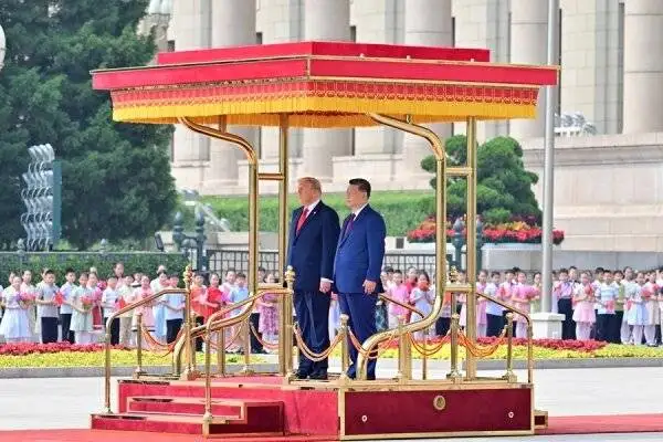 وزارت خارجه چین: ترامپ و شی بر سر (روابط پایدار، استراتژیک و سازنده) توافق کردند