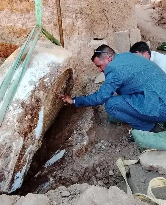 کشف سنگ نوشته رازآلود در نینوا؛ پیام تازه ای از قلب امپراتوری آشور  -  عکس