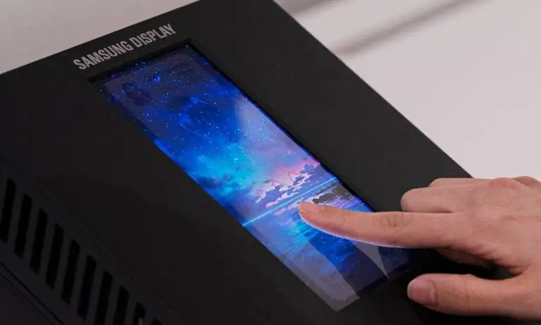 وقتی صفحه نمایش، جای پزشک را می گیرد  -  آشنایی با سنسور oled سامسونگ