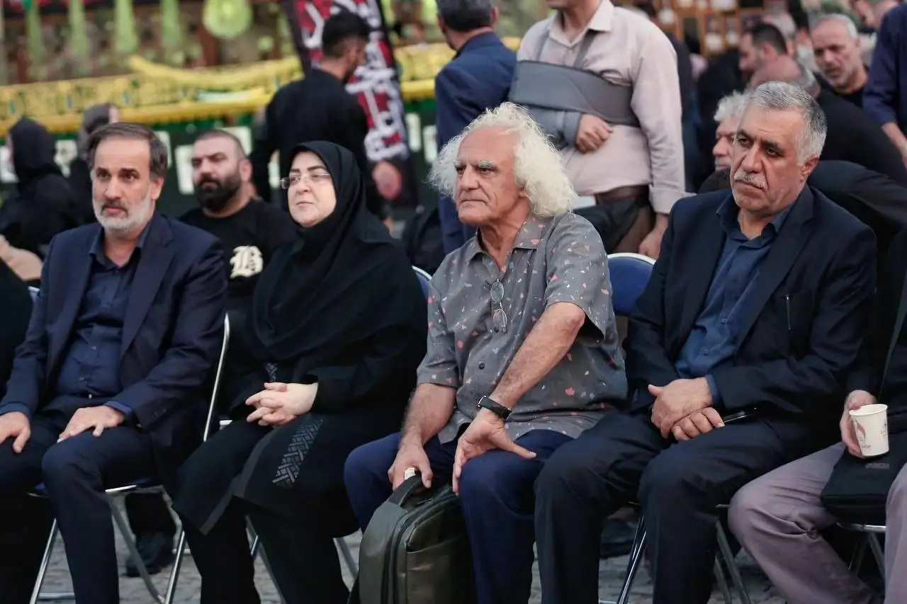 مهاجرانی: (خیمه هنر) جلوه پیوند هنر و معنویت است