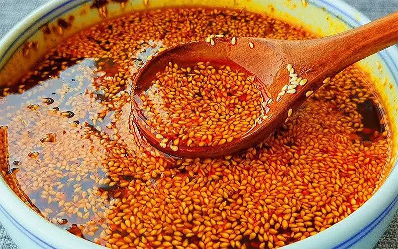 خواص واقعی خاکشیر؛ از درمان یبوست تا یک باور اشتباه