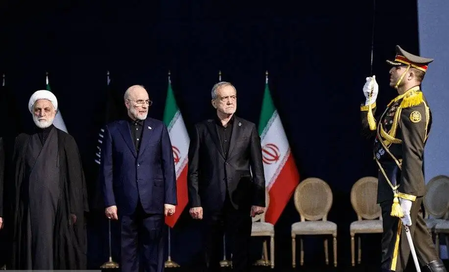 در فراق خورشید - بررسی رخدادهای مقدماتی وداع و تشییع رهبر شهید انقلاب در پایتخت