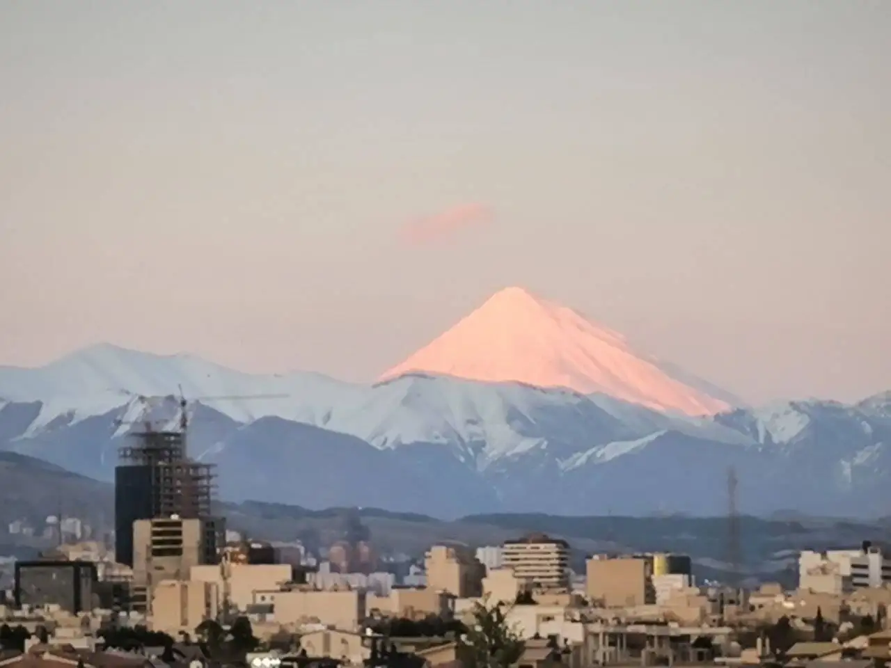 آن سوتر از ابرها، نام ایران است