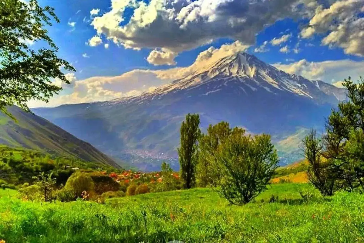 آن سوتر از ابرها، نام ایران است