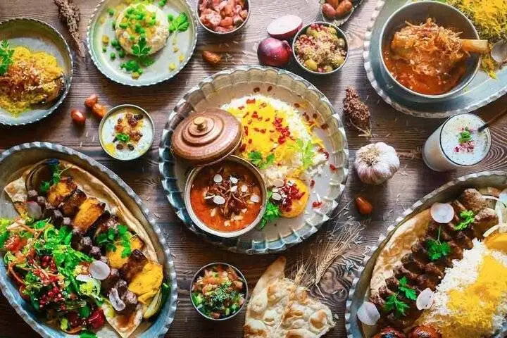 5 غذای ایرانی که خارجی ها عاشقش هستند؛ از کباب تا ته چین با دستور پخت