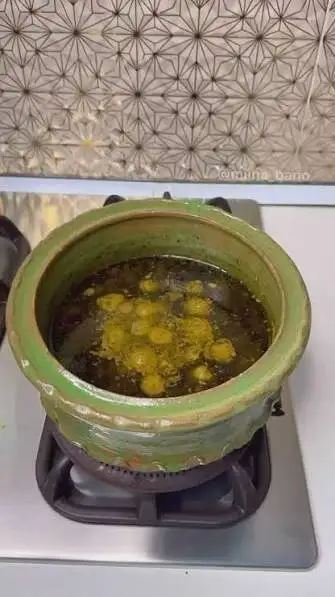 تاکنون مزه (خورش دروغگو) را چشیده اید؟