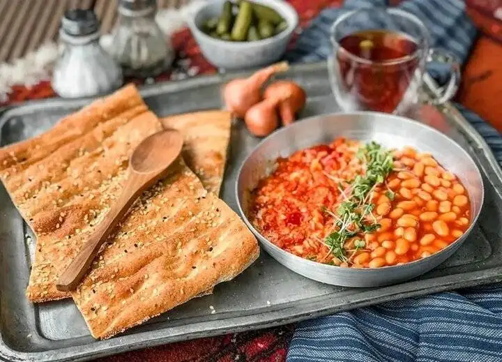 املت شاپوری اصیل را فقط باید در قهوه خانه های رشت خورد