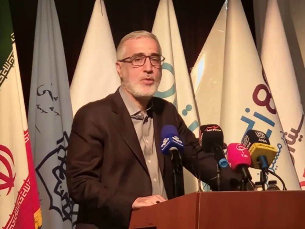 3 جنگ و 4 ماه توقف واردات - روایت معاون وزیر بهداشت از تاب آوری صنعت دارو در روزهای بحران