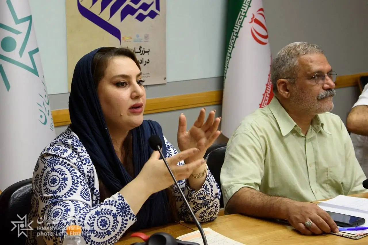 دعوتی برای بازخوانیِ بزرگان فرهنگ در قامتِ کودکانه