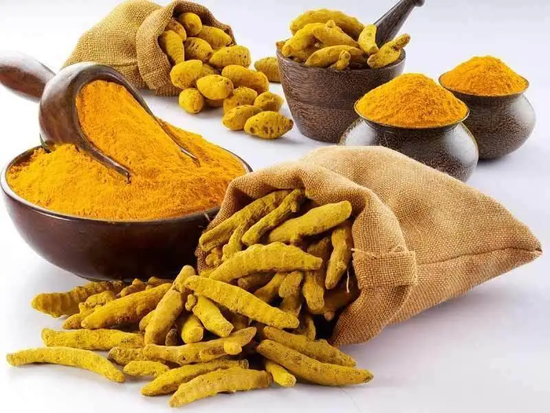 زردچوبه تقلبی را با یک لیوان آب بشناسید  -  5 راه ساده برای تشخیص زردچوبه اصل + روش صحیح نگهداری زردچوبه