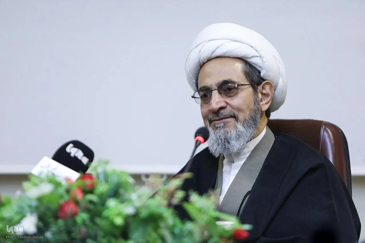 خلیج فارس در مسیر بازتعریف راهبردی - از اقتصاد نفتی تا تله اسرائیل؛ کالبدشکافی رفتار راهبردی کشورهای حاشیه جنوبی خلیج فارس