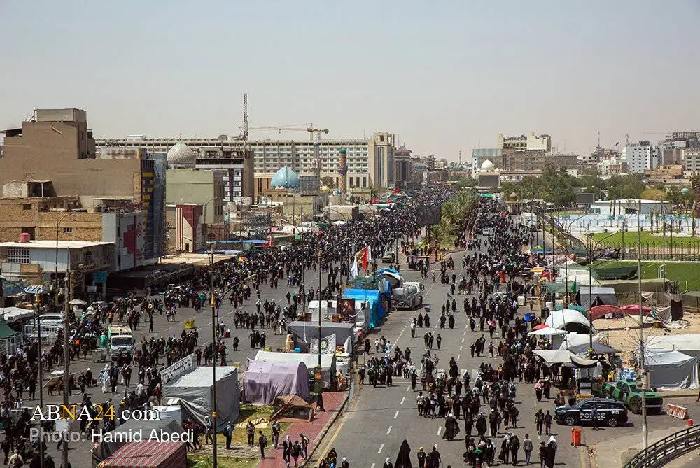آخرین عمود - تصاویری از خیل مشتاقان و زائران اربعین حسینی که برای تجدید پیمان با سیدالشهدا(ع) راهی کربلا شده اند