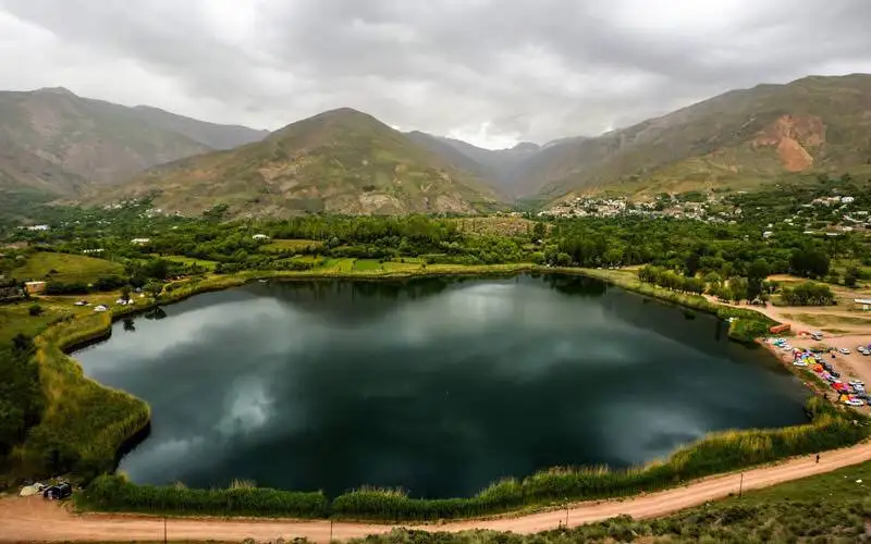 کنار آب، دور از گرما؛ 6 مقصد آبی در تعطیلات مرداد - بهترین دریاچه های نزدیک تهران برای آخر هفته