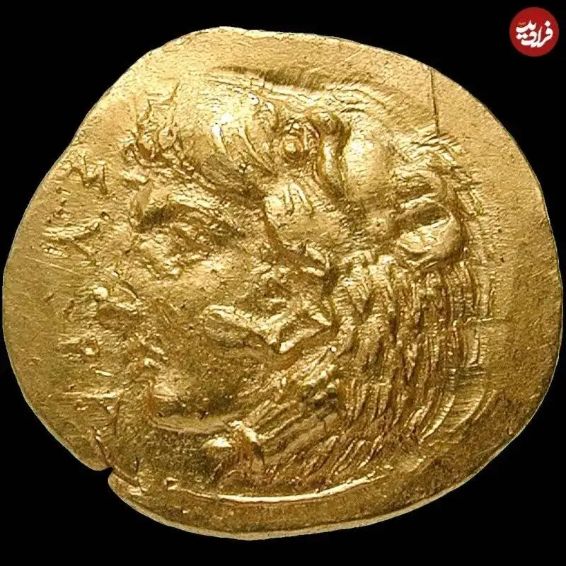 سکه طلایی با تصویر (هرکول) در یک قبرستان پیدا شد + عکس