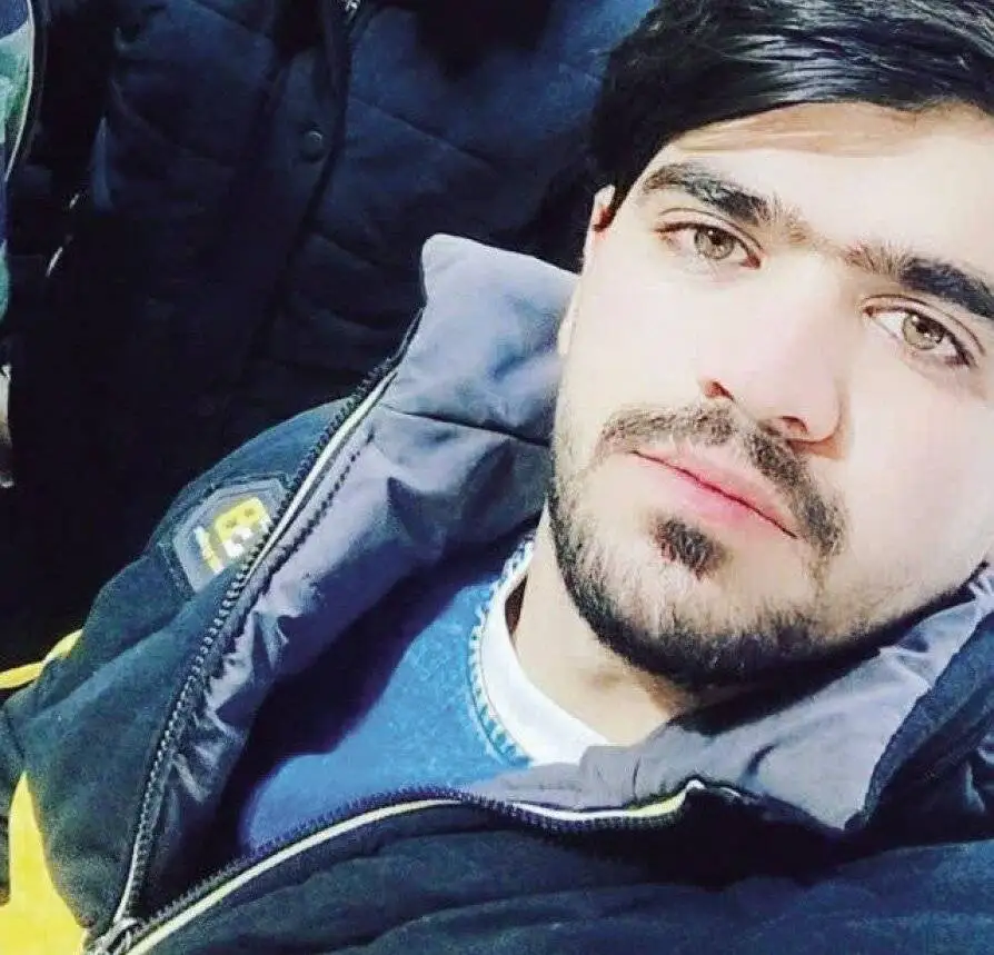 قاتل چاقوکش فراری را شناسایی کنید + عکس